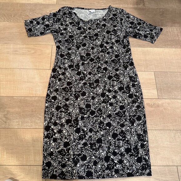 LULAROE WOMENS XL BLACK DRESS - Picture 1 of 8